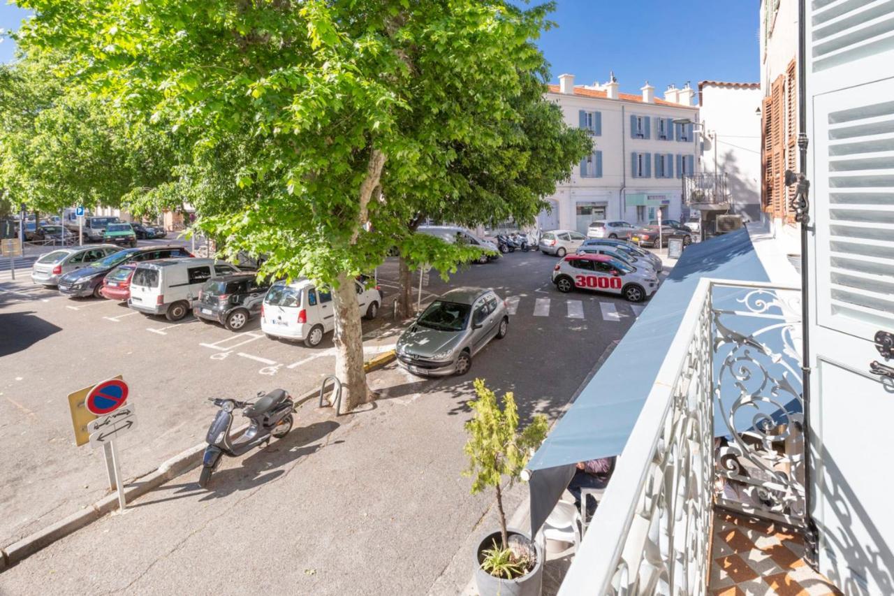 Place Amiral Barnaud Antibes Exterior foto